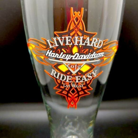 Harley Davidson Cafe Las Vegas -  Live Hard Ride Easy 22oz Pilsner Beer Glass - Picture 1 of 7